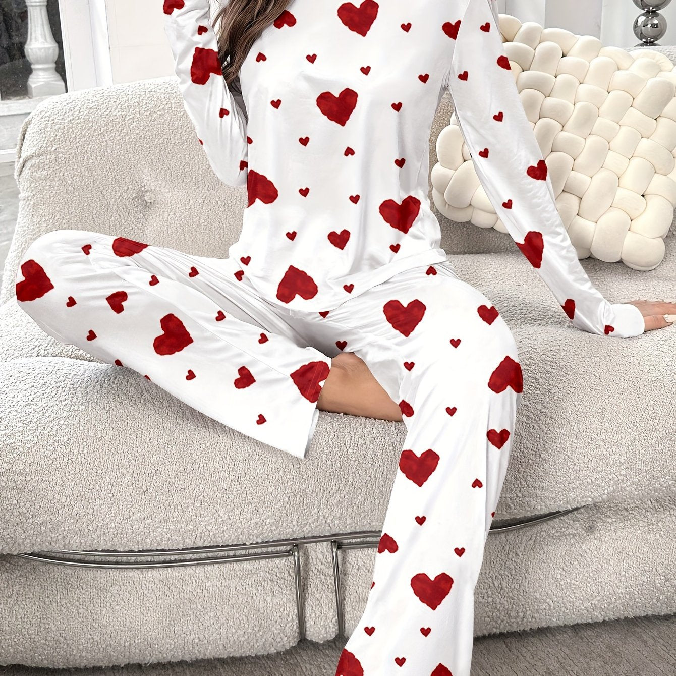 Women's Fashion  pyjama, Round Neck Long Sleeve Long Pants, Pullover, good materiel, Adult,  for all season & Home Wear .