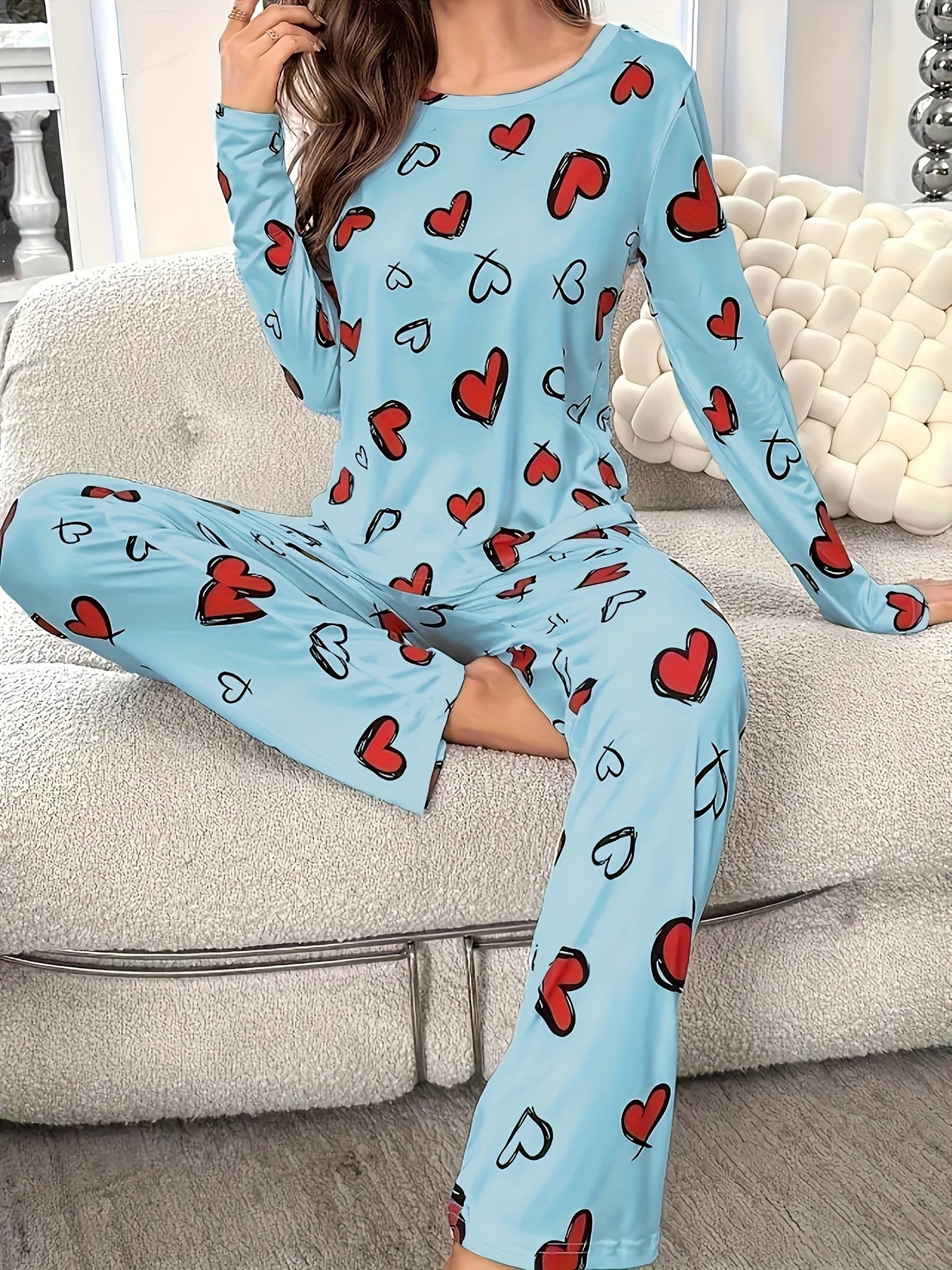 Ladies Heart Print Casual Pajama Set, Long Sleeve Round Neck Top & Pants, Comfortable Relaxed Fit For Fall sessions .