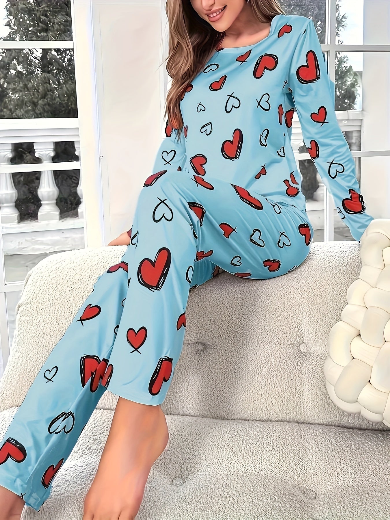 Ladies Heart Print Casual Pajama Set, Long Sleeve Round Neck Top & Pants, Comfortable Relaxed Fit For Fall sessions .